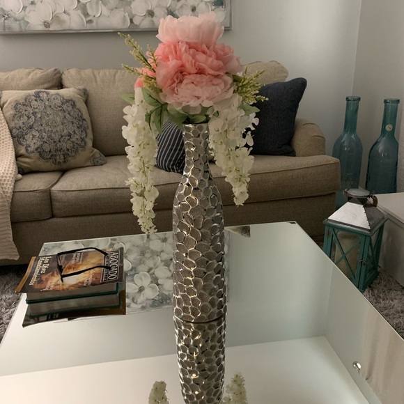 Flowers, silver vase $85 - Picture 5 of 6